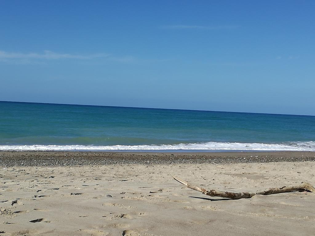 Il Casale Il Sole E La Margherita Campofelice Di Roccella Εξωτερικό φωτογραφία